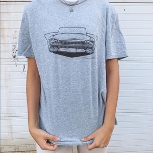 Grey graphic tee